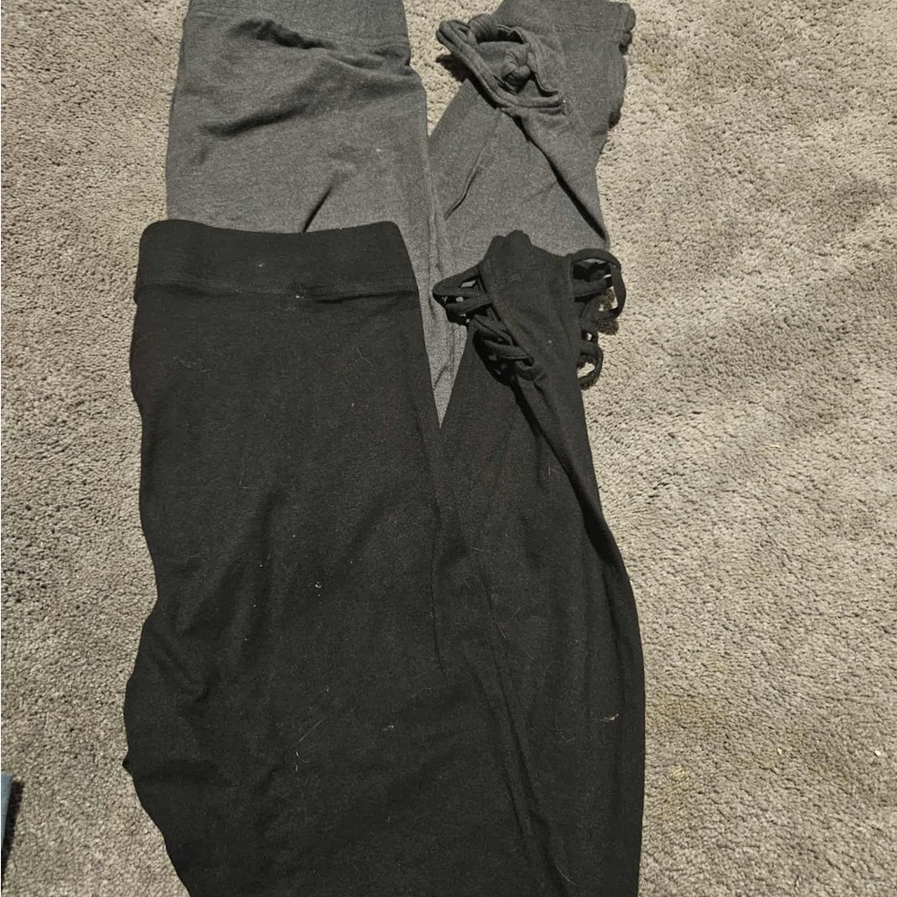 Old Navy Black and Gray woman's  Leggings